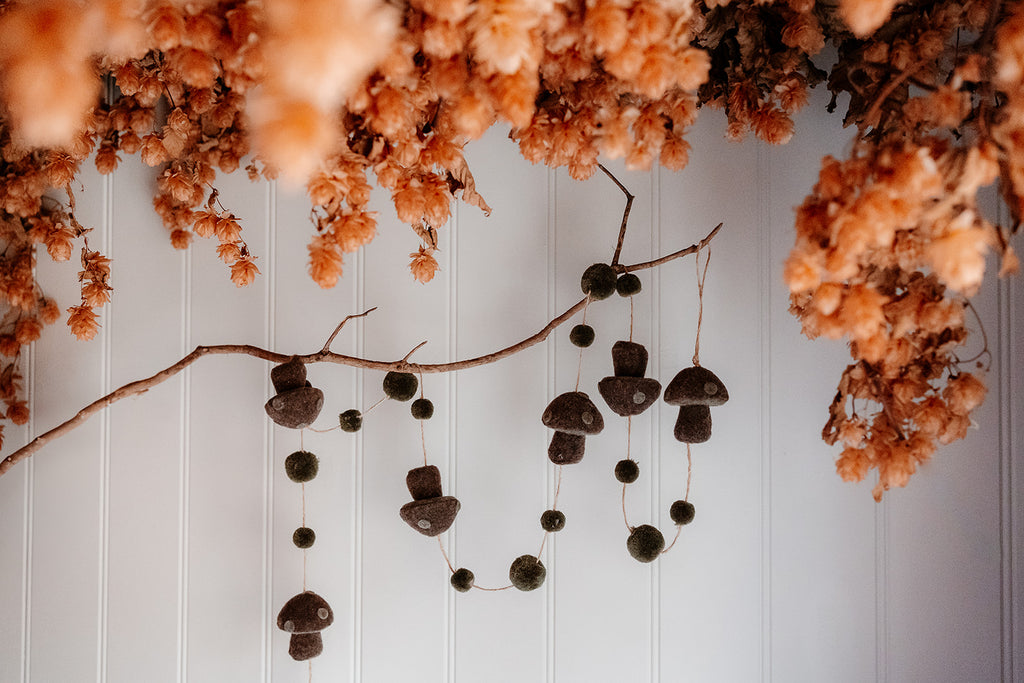 Autumnal Garlands